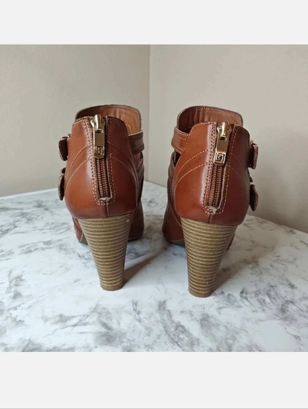 Liz Claiborne Genesis Cognac Peep-Toe Buckle Booties Size 8M